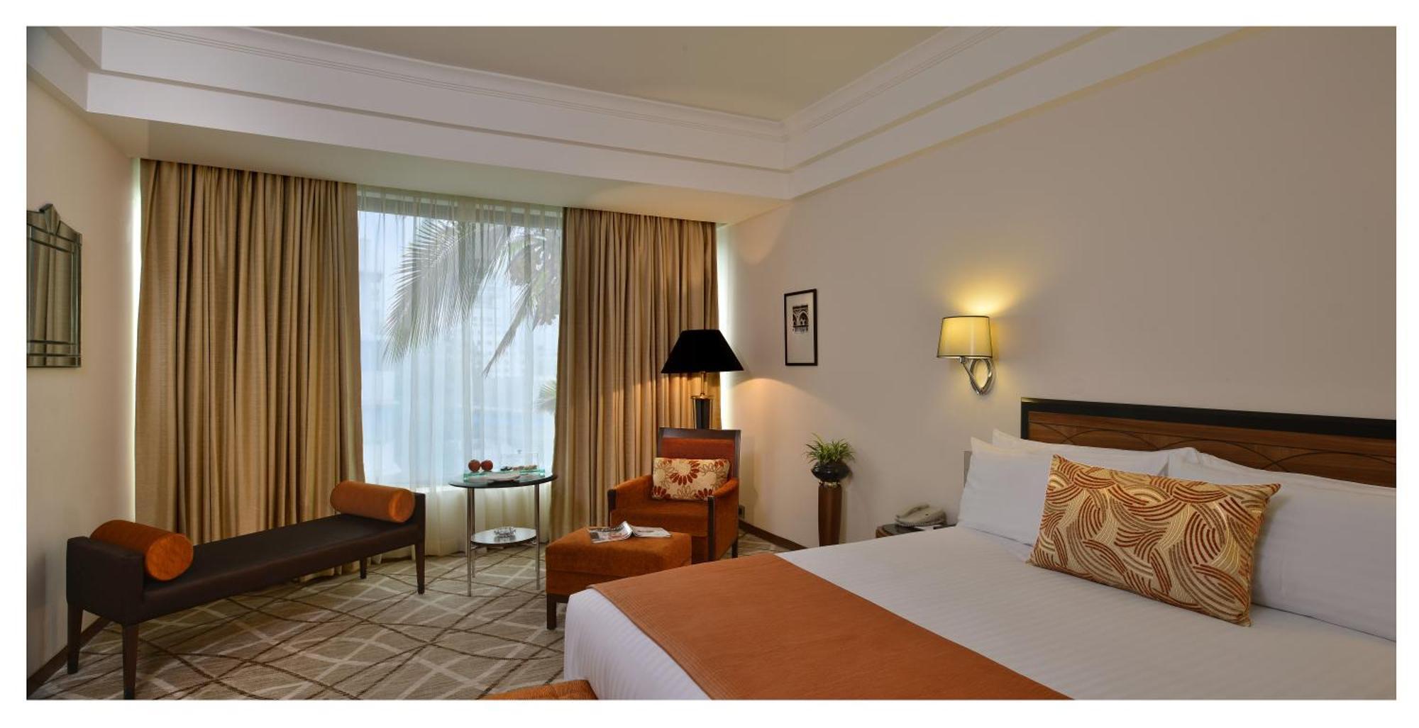 Deluxe Suite - 1 Double Bed - Partial Sea View,1550326651:JPEG