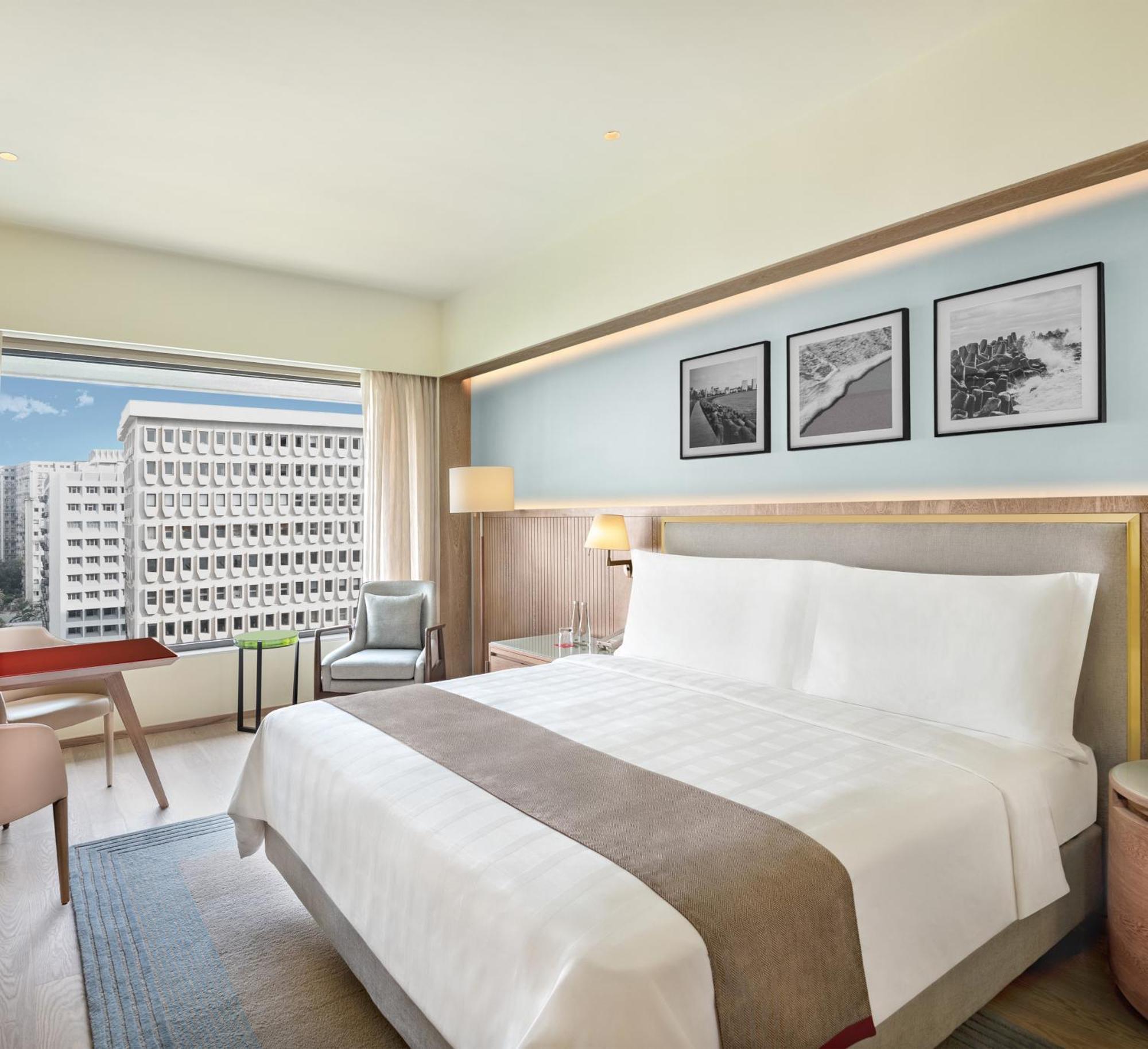 Executive City View Room