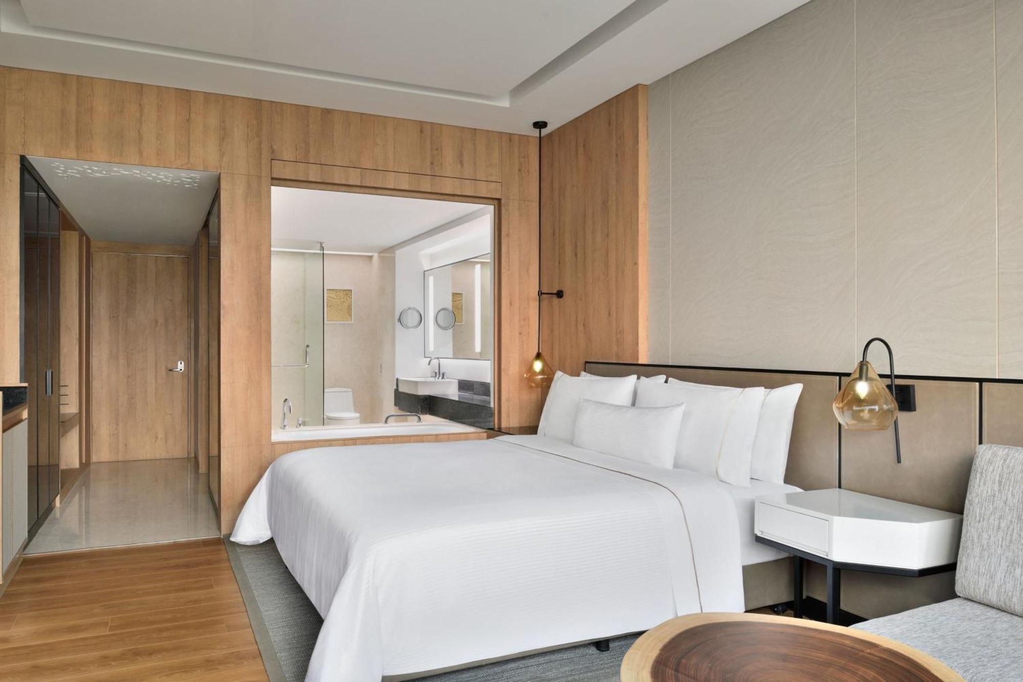 Larger Guest Room 1 King Hill View Curated high-tea experience & enjoy on F&B Spa